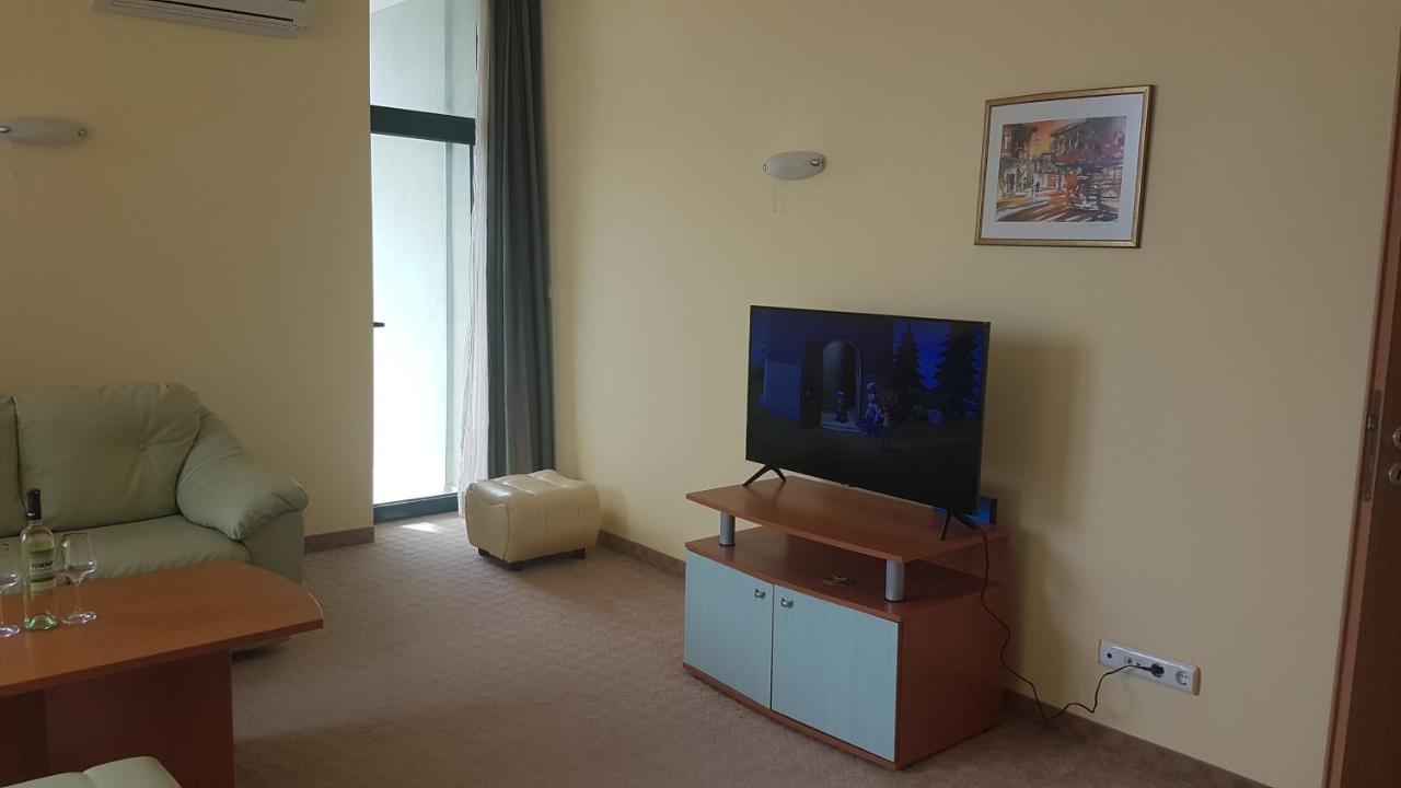 Apartment Golden Sands, Sea View, Beach Front, Private Property 외부 사진